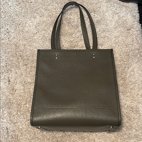 Coach tote purse - Picture 4 of 5